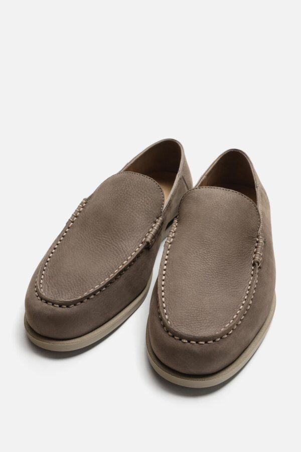 MOCASSINS EN CUIR CASUAL