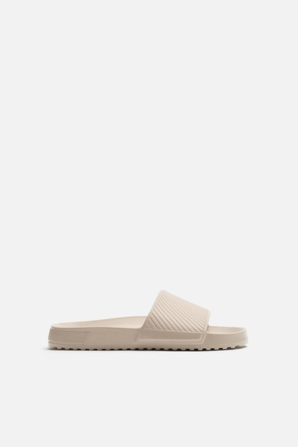 CLAQUETTES DE PLAGE – Image 3