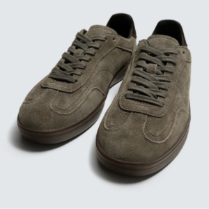 BASKETS EN CUIR